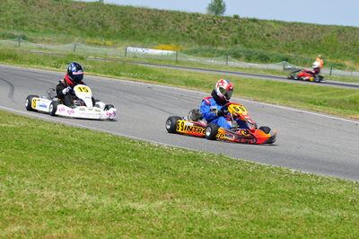 04/05/2008 : 3ème manche du Championnat Régional Midi-Pyrénées à Muret (Photos Julien Dejean) 2008 — karting