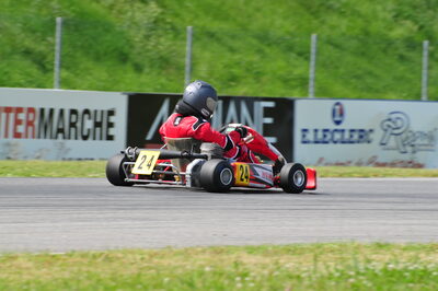 04/05/2008 : 3ème manche du Championnat Régional Midi-Pyrénées à Muret (Photos Julien Dejean) 2008 — karting
