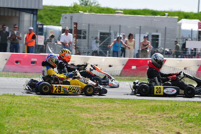 04/05/2008 : 3ème manche du Championnat Régional Midi-Pyrénées à Muret (Photos Julien Dejean) 2008 — karting