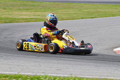 04/05/2008 : 3ème manche du Championnat Régional Midi-Pyrénées à Muret (Photos Julien Dejean) 2008 — karting
