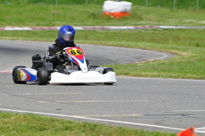 04/05/2008 : 3ème manche du Championnat Régional Midi-Pyrénées à Muret (Photos Julien Dejean) 2008 — karting