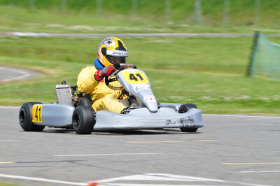 04/05/2008 : 3ème manche du Championnat Régional Midi-Pyrénées à Muret (Photos Julien Dejean) 2008 — karting
