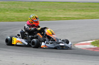 04/05/2008 : 3ème manche du Championnat Régional Midi-Pyrénées à Muret (Photos Julien Dejean) 2008 — karting