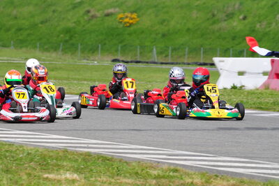 04/05/2008 : 3ème manche du Championnat Régional Midi-Pyrénées à Muret (Photos Julien Dejean) 2008 — karting