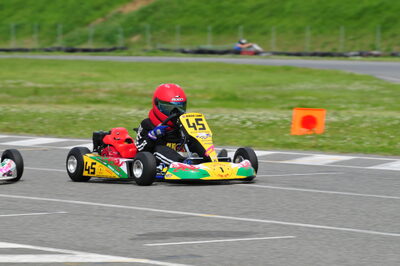 04/05/2008 : 3ème manche du Championnat Régional Midi-Pyrénées à Muret (Photos Julien Dejean) 2008 — karting