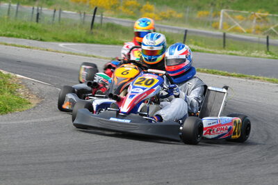 04/05/2008 : 3ème manche du Championnat Régional Midi-Pyrénées à Muret (Photos Julien Dejean) 2008 — karting