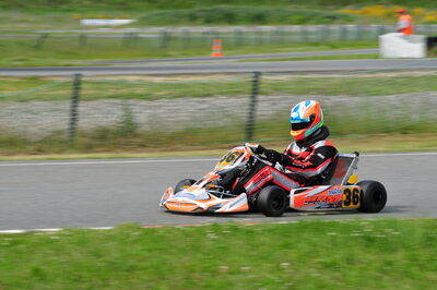 04/05/2008 : 3ème manche du Championnat Régional Midi-Pyrénées à Muret (Photos Julien Dejean) 2008 — karting