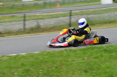 04/05/2008 : 3ème manche du Championnat Régional Midi-Pyrénées à Muret (Photos Julien Dejean) 2008 — karting