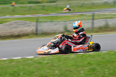04/05/2008 : 3ème manche du Championnat Régional Midi-Pyrénées à Muret (Photos Julien Dejean) 2008 — karting