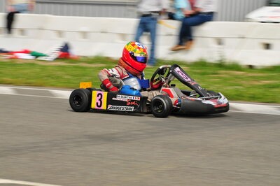04/05/2008 : 3ème manche du Championnat Régional Midi-Pyrénées à Muret (Photos Julien Dejean) 2008 — karting