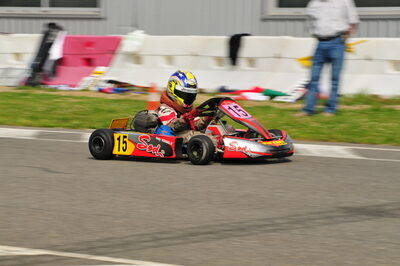 04/05/2008 : 3ème manche du Championnat Régional Midi-Pyrénées à Muret (Photos Julien Dejean) 2008 — karting