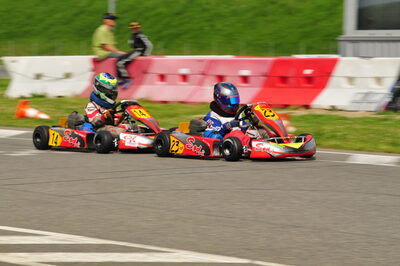04/05/2008 : 3ème manche du Championnat Régional Midi-Pyrénées à Muret (Photos Julien Dejean) 2008 — karting