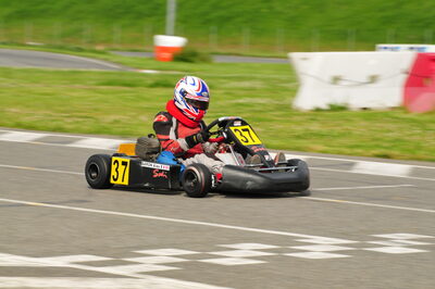 04/05/2008 : 3ème manche du Championnat Régional Midi-Pyrénées à Muret (Photos Julien Dejean) 2008 — karting