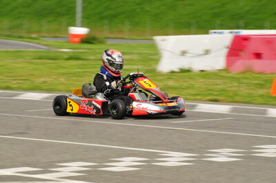04/05/2008 : 3ème manche du Championnat Régional Midi-Pyrénées à Muret (Photos Julien Dejean) 2008 — karting
