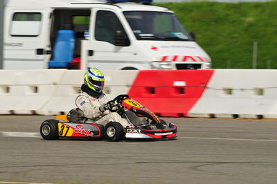 04/05/2008 : 3ème manche du Championnat Régional Midi-Pyrénées à Muret (Photos Julien Dejean) 2008 — karting