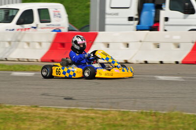 04/05/2008 : 3ème manche du Championnat Régional Midi-Pyrénées à Muret (Photos Julien Dejean) 2008 — karting