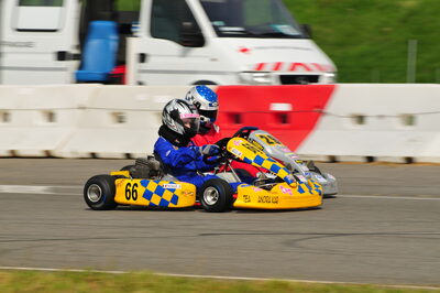 04/05/2008 : 3ème manche du Championnat Régional Midi-Pyrénées à Muret (Photos Julien Dejean) 2008 — karting