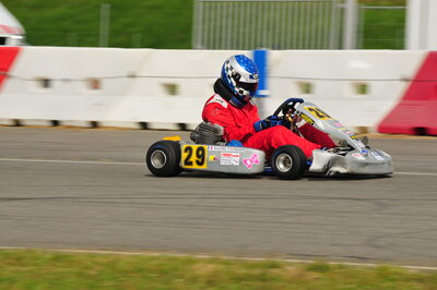 04/05/2008 : 3ème manche du Championnat Régional Midi-Pyrénées à Muret (Photos Julien Dejean) 2008 — karting