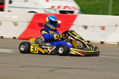 04/05/2008 : 3ème manche du Championnat Régional Midi-Pyrénées à Muret (Photos Julien Dejean) 2008 — karting