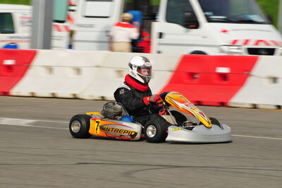 04/05/2008 : 3ème manche du Championnat Régional Midi-Pyrénées à Muret (Photos Julien Dejean) 2008 — karting