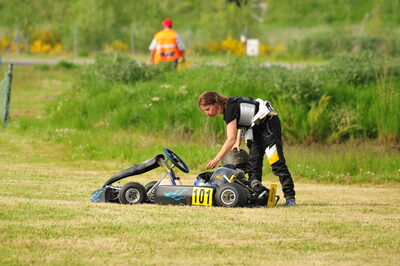 04/05/2008 : 3ème manche du Championnat Régional Midi-Pyrénées à Muret (Photos Julien Dejean) 2008 — karting