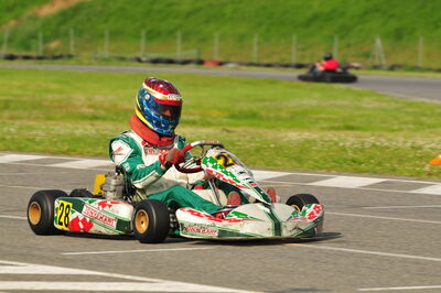 04/05/2008 : 3ème manche du Championnat Régional Midi-Pyrénées à Muret (Photos Julien Dejean) 2008 — karting