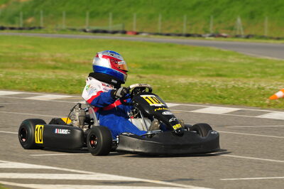 04/05/2008 : 3ème manche du Championnat Régional Midi-Pyrénées à Muret (Photos Julien Dejean) 2008 — karting