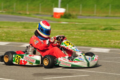04/05/2008 : 3ème manche du Championnat Régional Midi-Pyrénées à Muret (Photos Julien Dejean) 2008 — karting