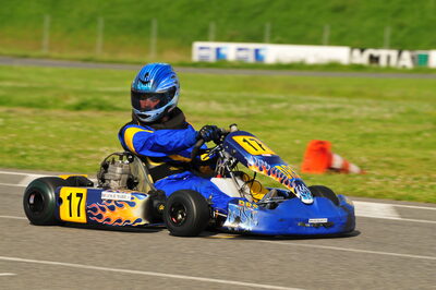 04/05/2008 : 3ème manche du Championnat Régional Midi-Pyrénées à Muret (Photos Julien Dejean) 2008 — karting