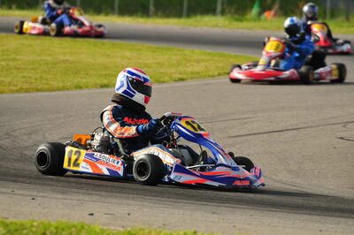 04/05/2008 : 3ème manche du Championnat Régional Midi-Pyrénées à Muret (Photos Julien Dejean) 2008 — karting