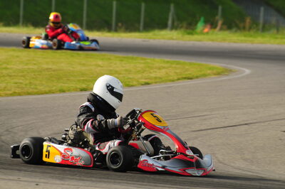 04/05/2008 : 3ème manche du Championnat Régional Midi-Pyrénées à Muret (Photos Julien Dejean) 2008 — karting