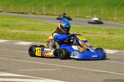 04/05/2008 : 3ème manche du Championnat Régional Midi-Pyrénées à Muret (Photos Julien Dejean) 2008 — karting