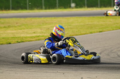 04/05/2008 : 3ème manche du Championnat Régional Midi-Pyrénées à Muret (Photos Julien Dejean) 2008 — karting