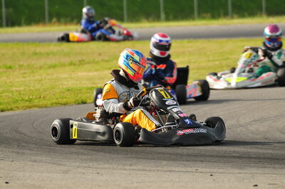 04/05/2008 : 3ème manche du Championnat Régional Midi-Pyrénées à Muret (Photos Julien Dejean) 2008 — karting