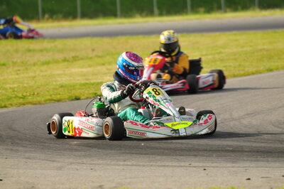 04/05/2008 : 3ème manche du Championnat Régional Midi-Pyrénées à Muret (Photos Julien Dejean) 2008 — karting