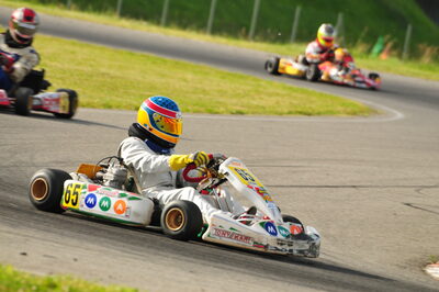 04/05/2008 : 3ème manche du Championnat Régional Midi-Pyrénées à Muret (Photos Julien Dejean) 2008 — karting