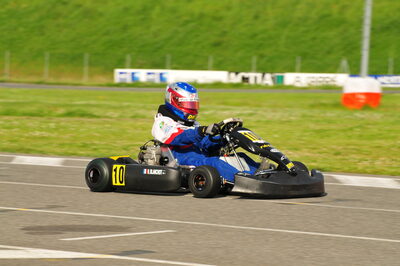 04/05/2008 : 3ème manche du Championnat Régional Midi-Pyrénées à Muret (Photos Julien Dejean) 2008 — karting