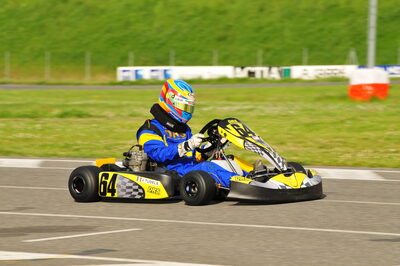 04/05/2008 : 3ème manche du Championnat Régional Midi-Pyrénées à Muret (Photos Julien Dejean) 2008 — karting