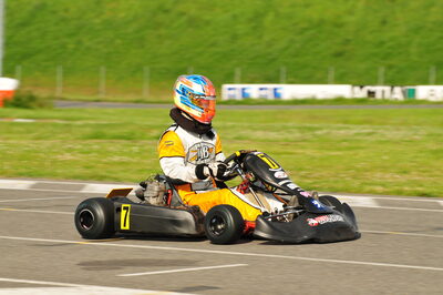 04/05/2008 : 3ème manche du Championnat Régional Midi-Pyrénées à Muret (Photos Julien Dejean) 2008 — karting
