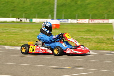 04/05/2008 : 3ème manche du Championnat Régional Midi-Pyrénées à Muret (Photos Julien Dejean) 2008 — karting