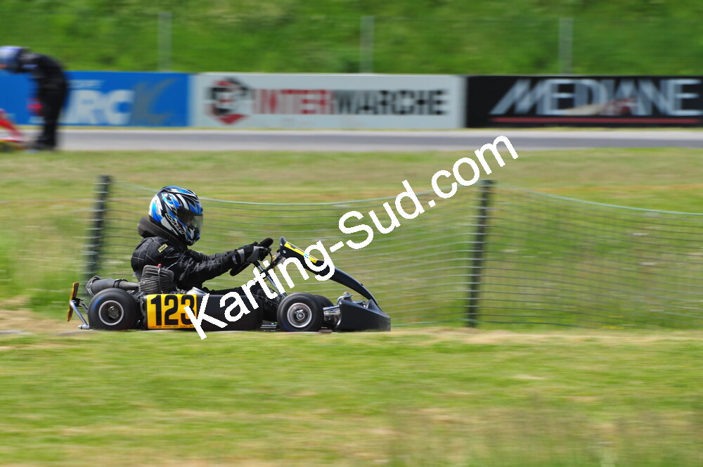 04/05/2008 : 3ème manche du Championnat Régional Midi-Pyrénées à Muret (Photos Julien Dejean) 2008 — karting