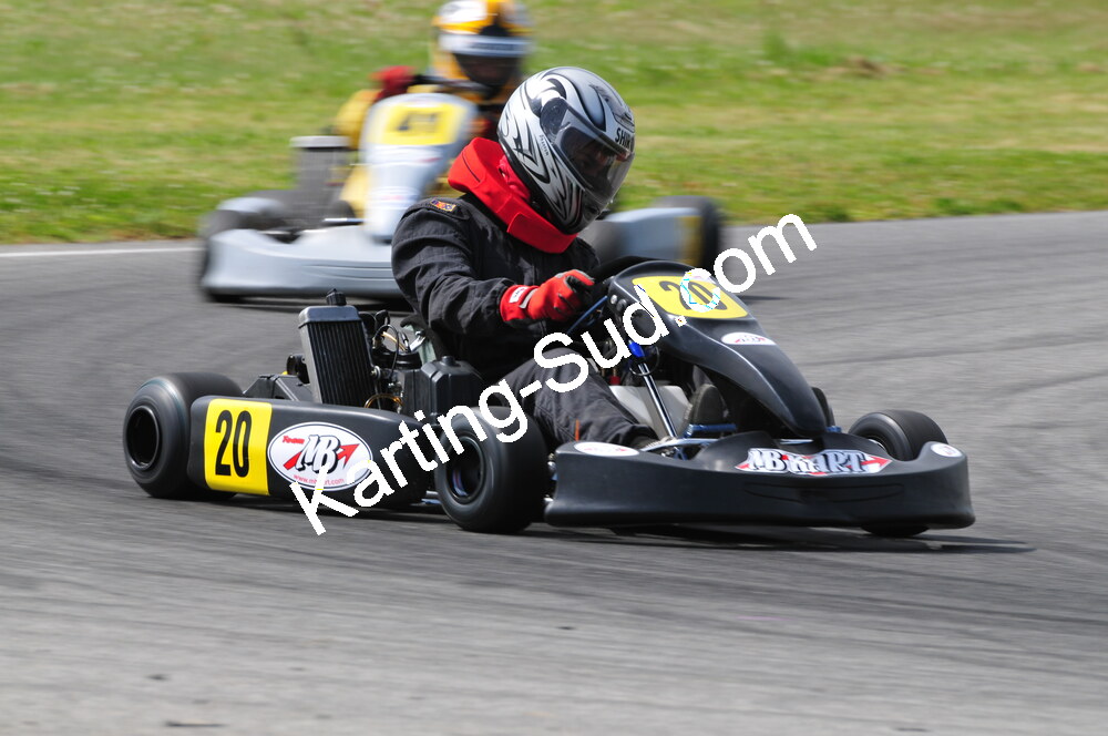 04/05/2008 : 3ème manche du Championnat Régional Midi-Pyrénées à Muret (Photos Julien Dejean) 2008 — karting