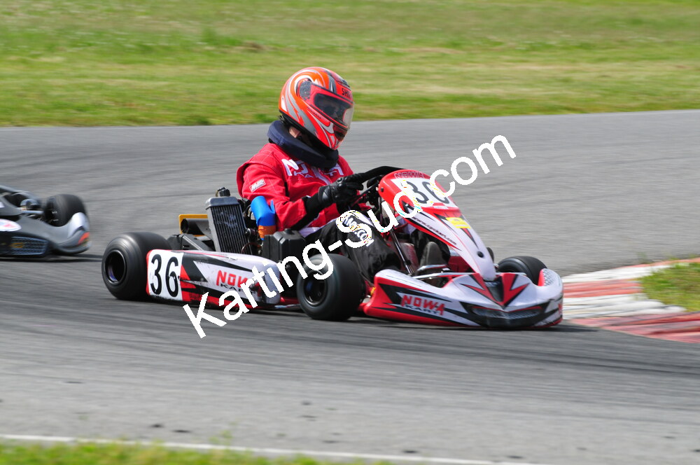 04/05/2008 : 3ème manche du Championnat Régional Midi-Pyrénées à Muret (Photos Julien Dejean) 2008 — karting