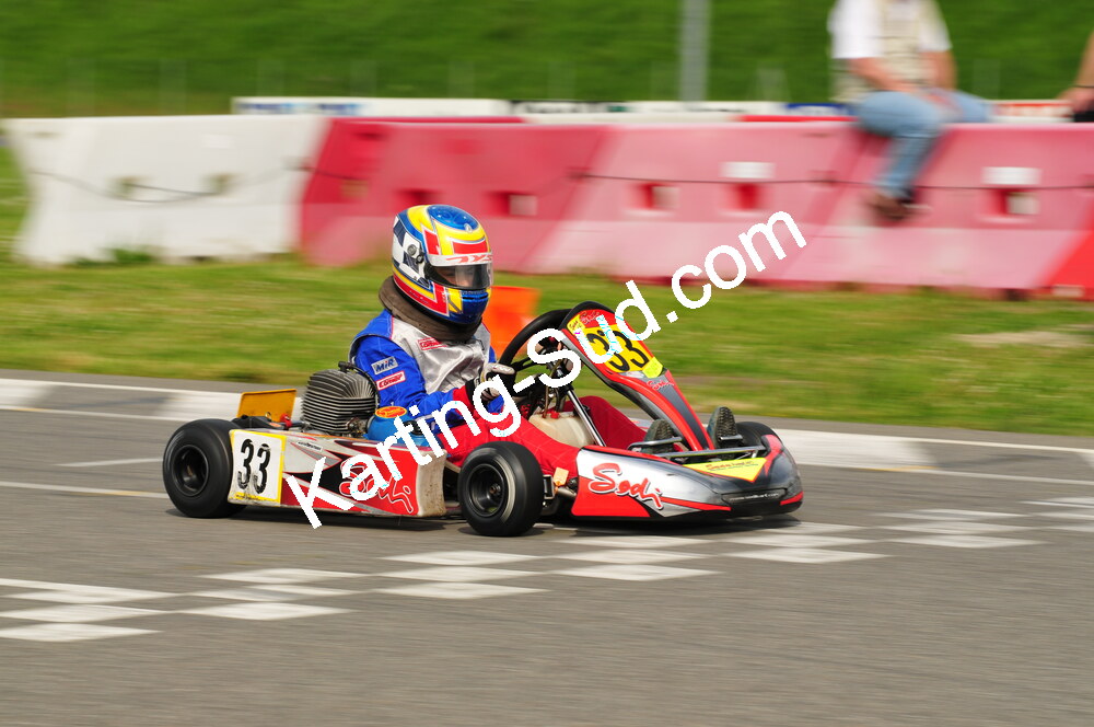 04/05/2008 : 3ème manche du Championnat Régional Midi-Pyrénées à Muret (Photos Julien Dejean) 2008 — karting