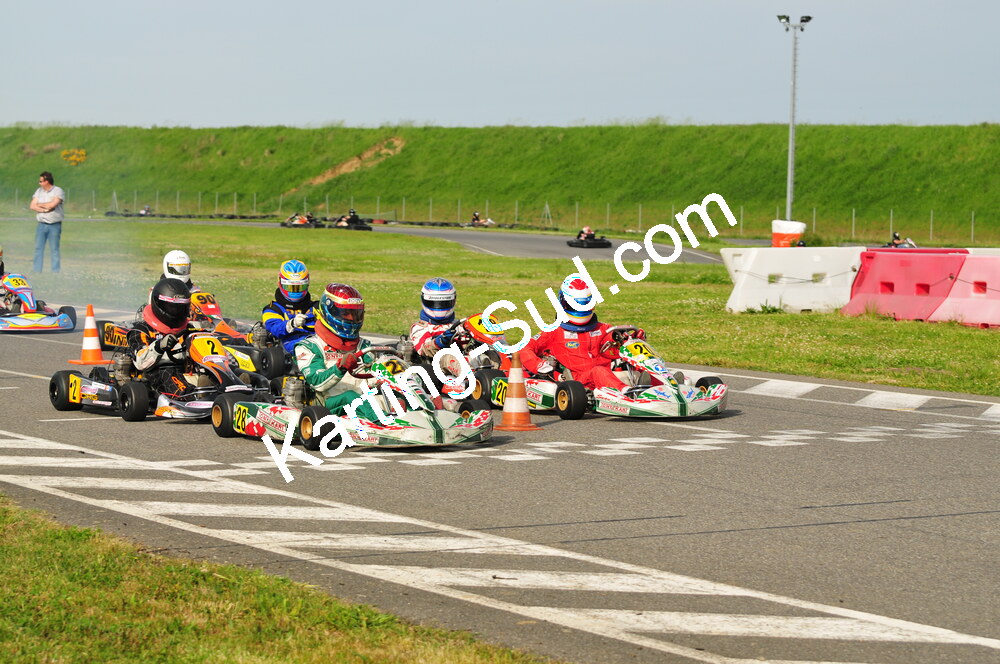 04/05/2008 : 3ème manche du Championnat Régional Midi-Pyrénées à Muret (Photos Julien Dejean) 2008 — karting