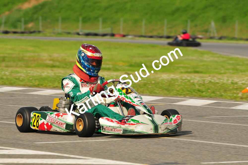 04/05/2008 : 3ème manche du Championnat Régional Midi-Pyrénées à Muret (Photos Julien Dejean) 2008 — karting