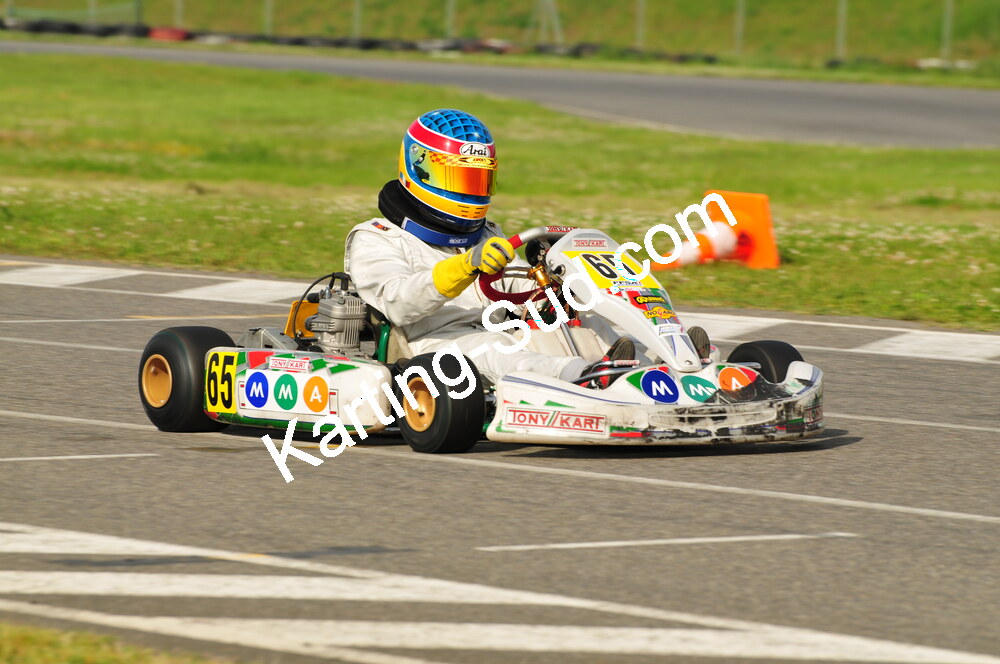 04/05/2008 : 3ème manche du Championnat Régional Midi-Pyrénées à Muret (Photos Julien Dejean) 2008 — karting