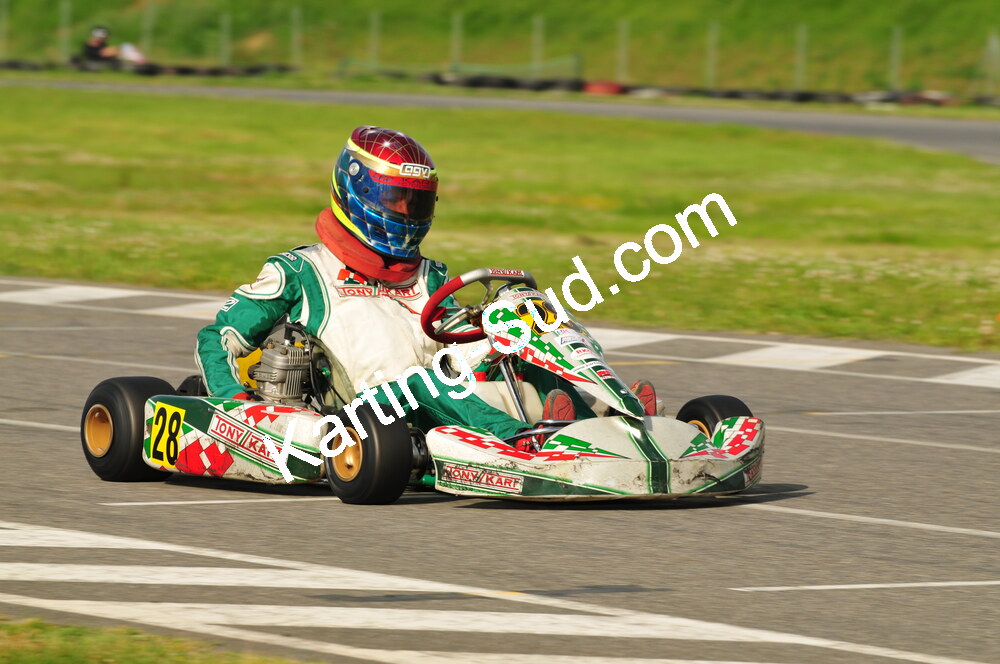04/05/2008 : 3ème manche du Championnat Régional Midi-Pyrénées à Muret (Photos Julien Dejean) 2008 — karting