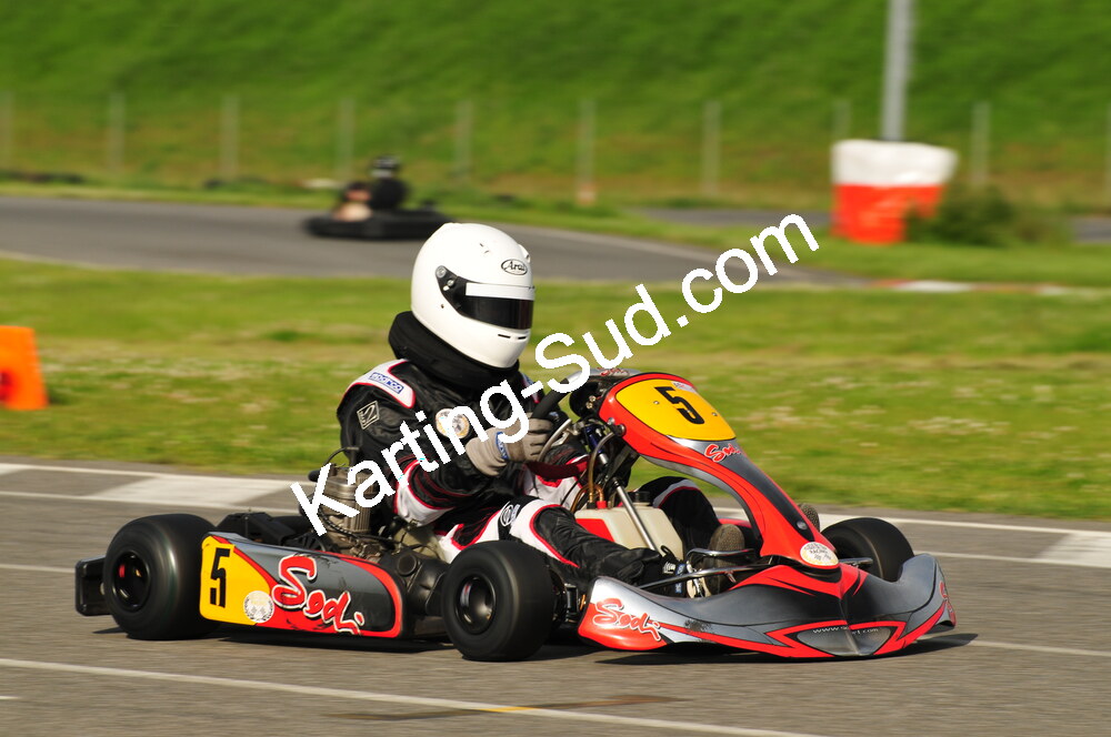 04/05/2008 : 3ème manche du Championnat Régional Midi-Pyrénées à Muret (Photos Julien Dejean) 2008 — karting