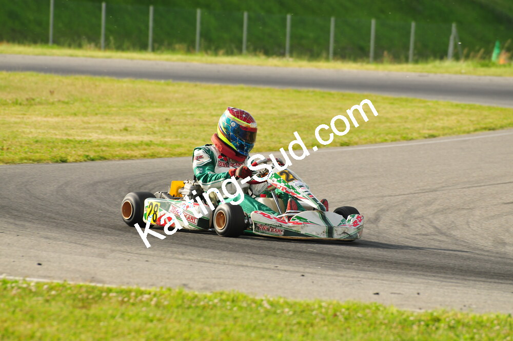 04/05/2008 : 3ème manche du Championnat Régional Midi-Pyrénées à Muret (Photos Julien Dejean) 2008 — karting